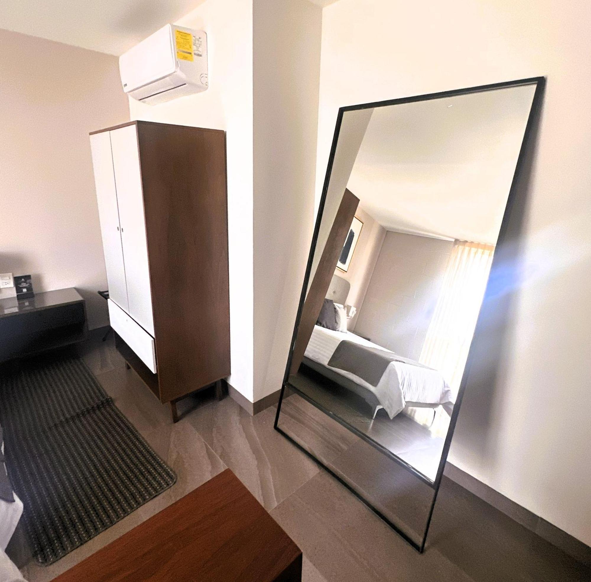 Arboleda 5 Luxury Lofts Aparthotel Silao Eksteriør bilde